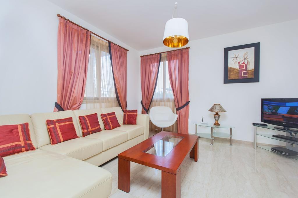 Villa Saraliana Sandy Beach Villas - Heated Pool - Jacuzzi - Private Beach Area Polis Quarto foto