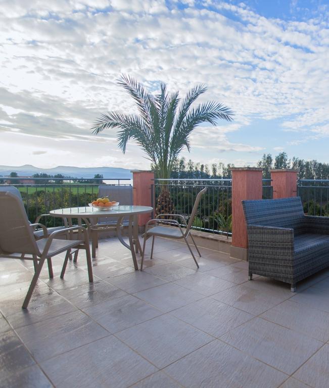 Villa Saraliana Sandy Beach Villas - Heated Pool - Jacuzzi - Private Beach Area Polis Quarto foto