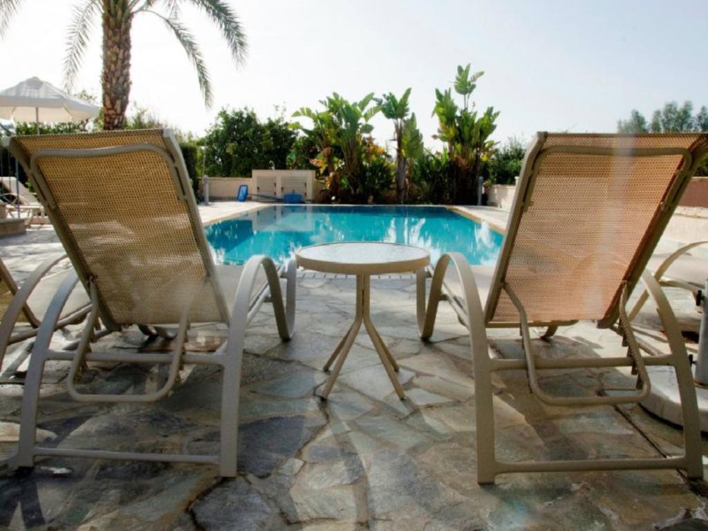 Villa Saraliana Sandy Beach Villas - Heated Pool - Jacuzzi - Private Beach Area Polis Quarto foto